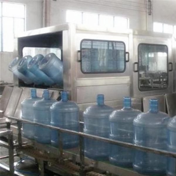 5 gallon water bottle filling machine(600bph) photo 2