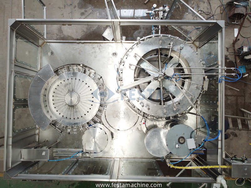 Production Capacity: 8000-10000BPH(500ml) Main Material: Food grade stainless steel 304 Filling Temperature: 4℃ cold drink filling Suitable Bottle: 300ml, 500ml, 1000ml, 1500ml