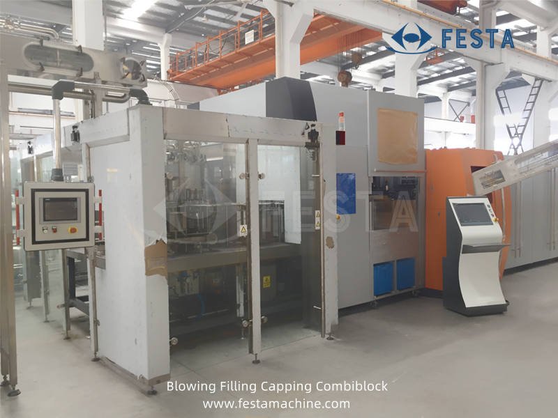12000BPH เป่าบรรจุ Capping Combi BFC6-24-8